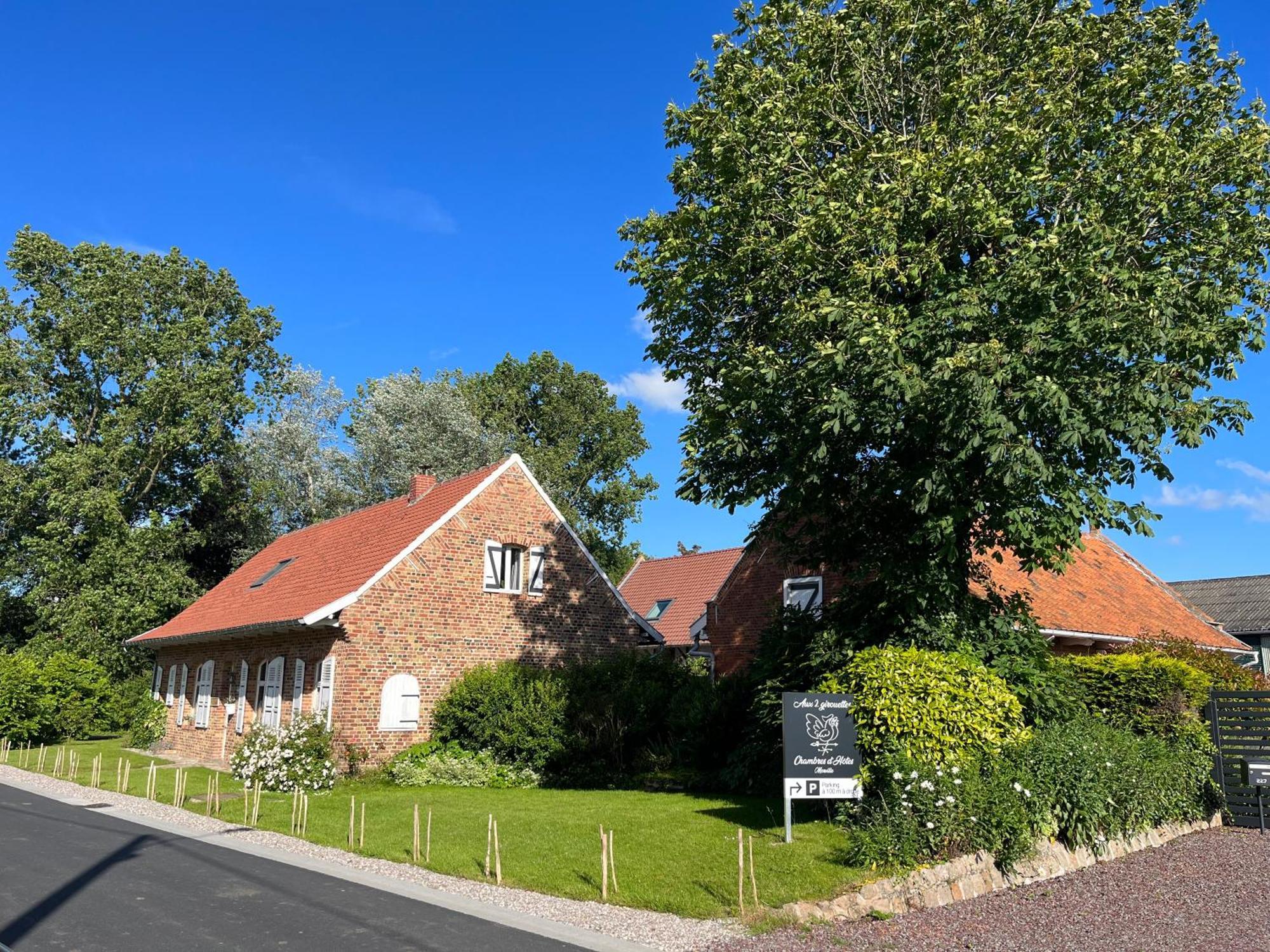 Aux 2 Girouettes Bed & Breakfast Merville  Bagian luar foto